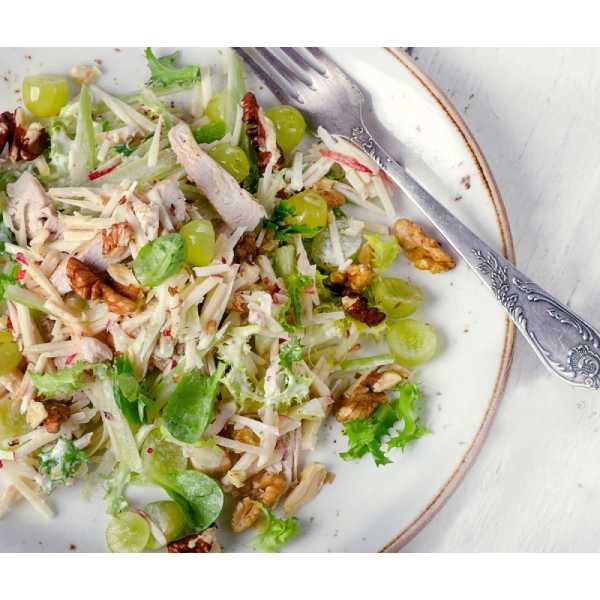 salad hạt óc chó