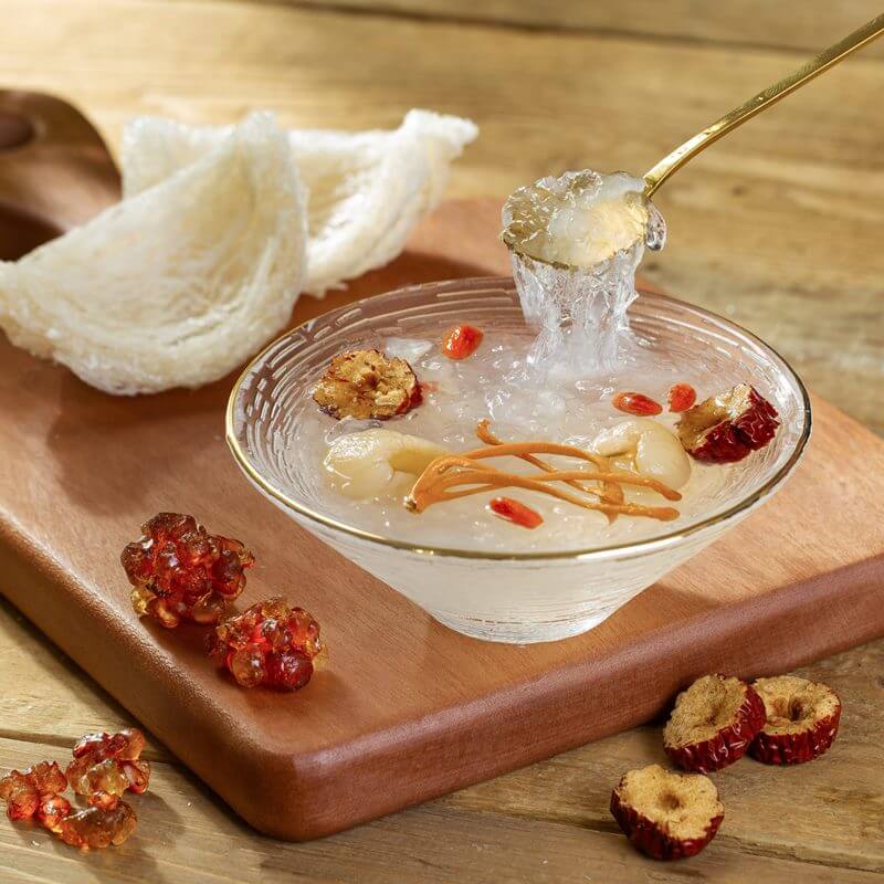 Hộp quà Tết yến sào và thảo dược cao cấp